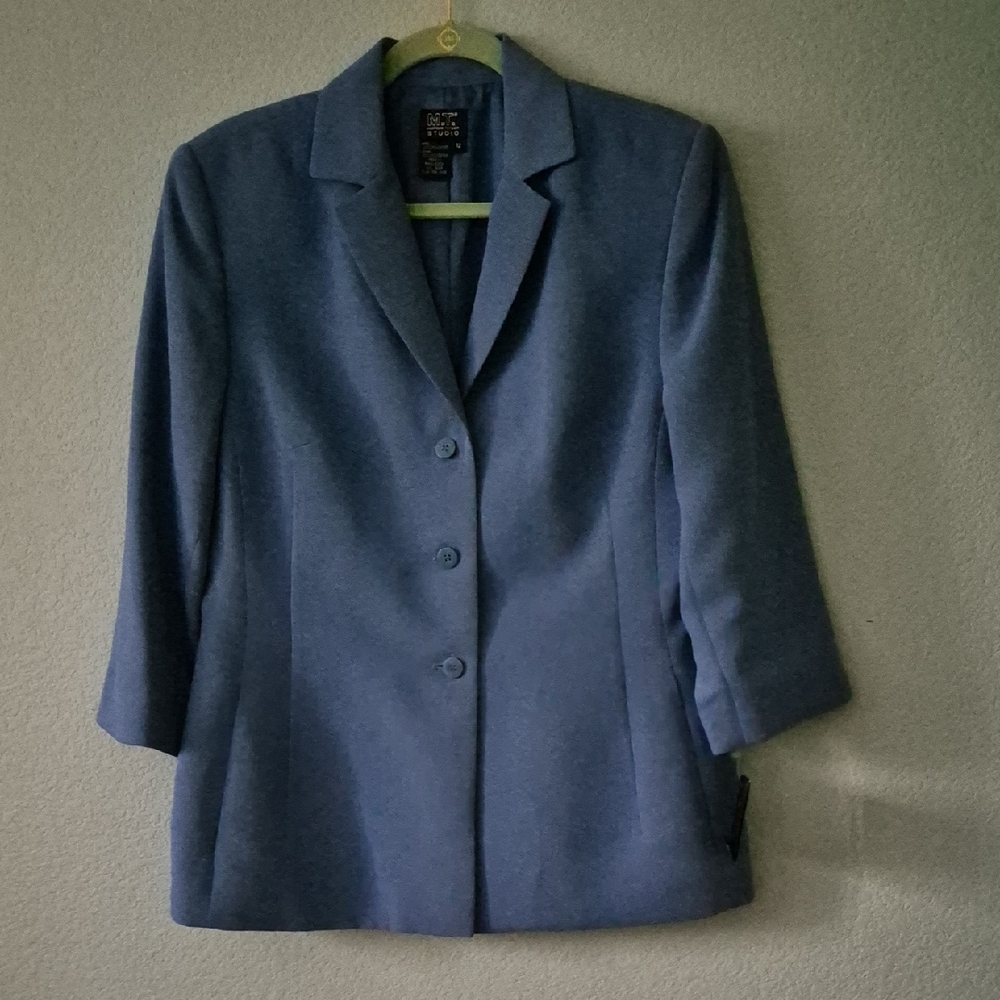 Elegant Blue Women's Blazer